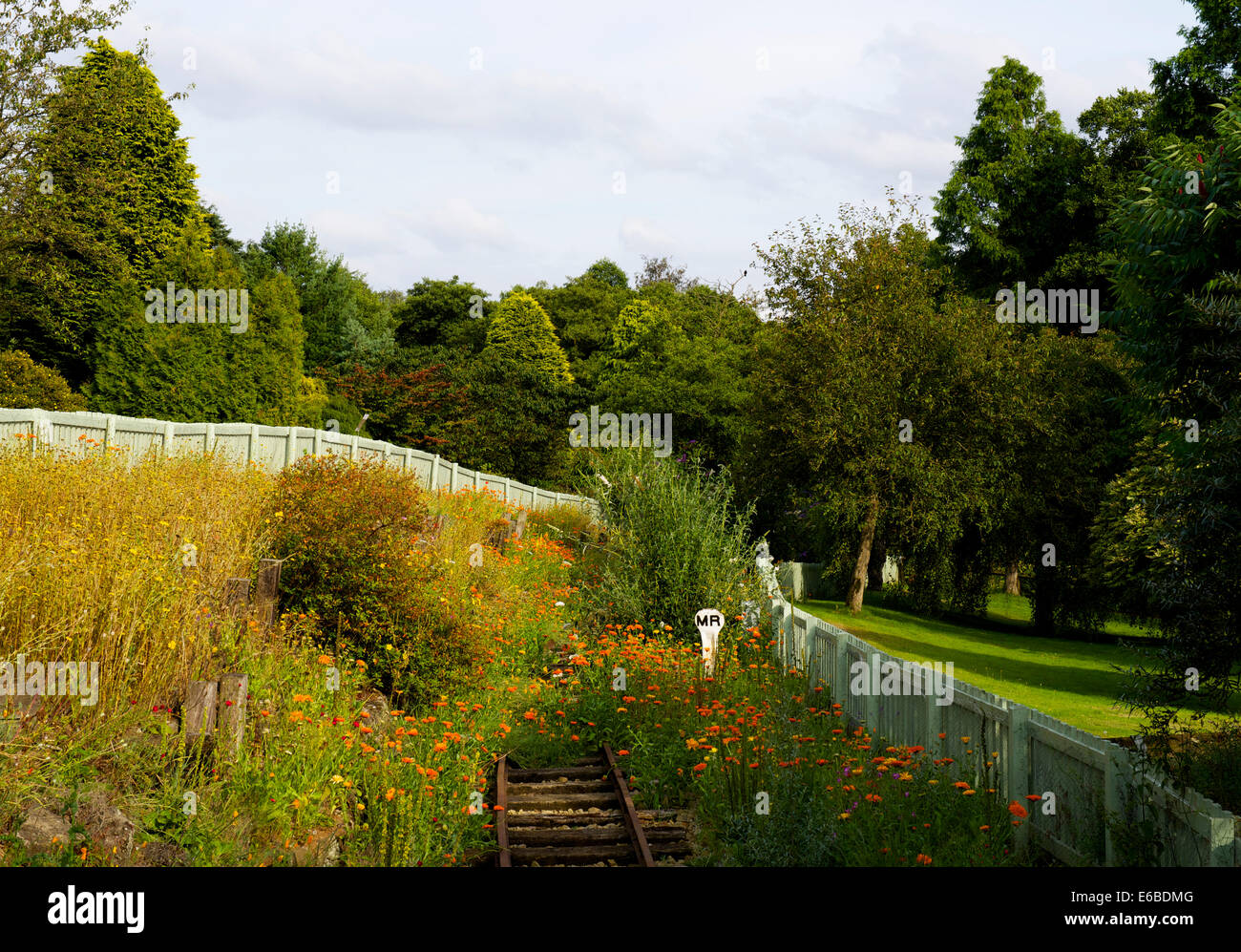 Golden acre park bramhope hi-res stock photography and images - Alamy