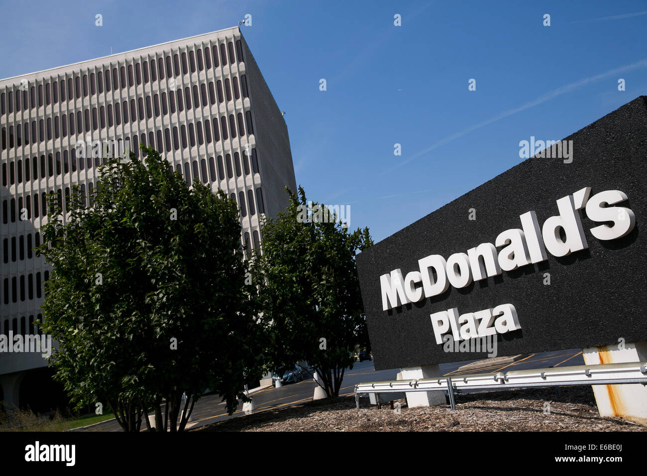 The headquarters of McDonald's in Oak Brook, Illinois Stock Photo Alamy