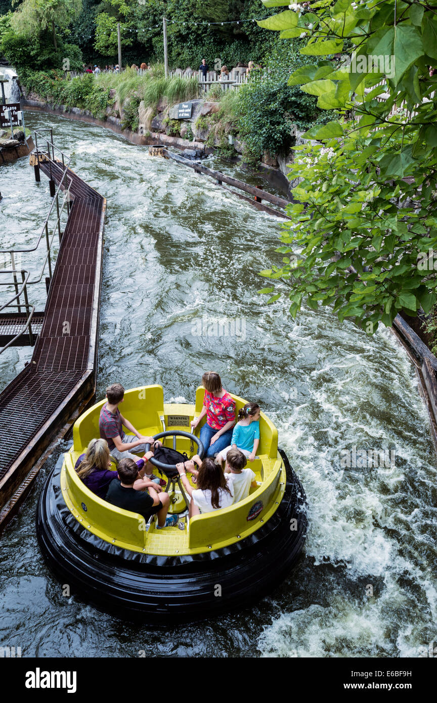 Family on the Congo River Rapids ride at Alton Towers Theme Park Stock Photo