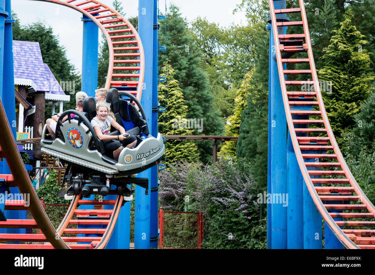 Familt enjoying the Sonic Spinball rollercoaster ride at Alton Towers theme  park Stock Photo - Alamy