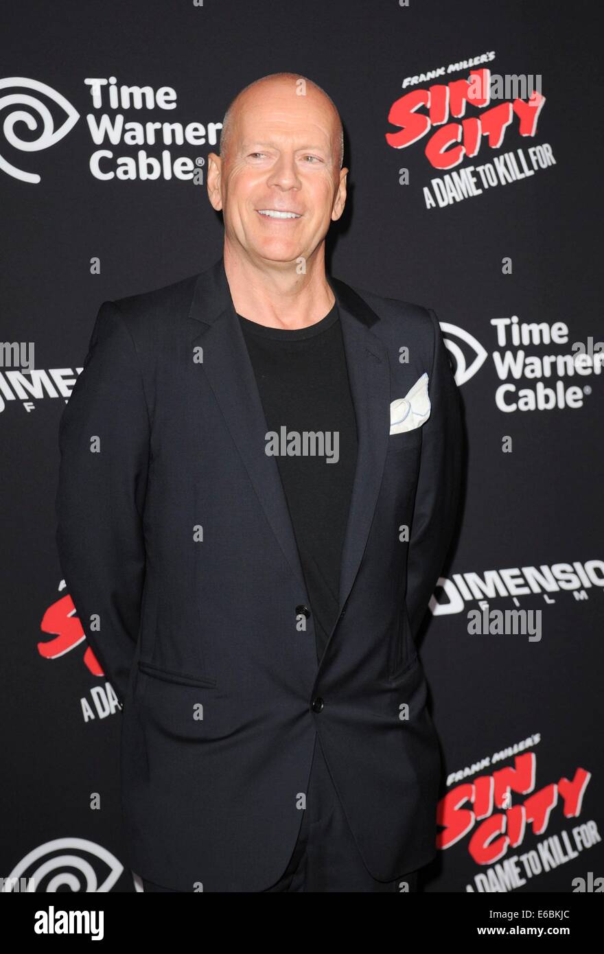 Los Angeles, CA, USA. 19th Aug, 2014. Bruce Willis at arrivals for SIN CITY: A DAME TO KILL FOR Premiere, TCL Chinese 6 Theatres (formerly Grauman's), Los Angeles, CA August 19, 2014. Credit:  Elizabeth Goodenough/Everett Collection/Alamy Live News Stock Photo