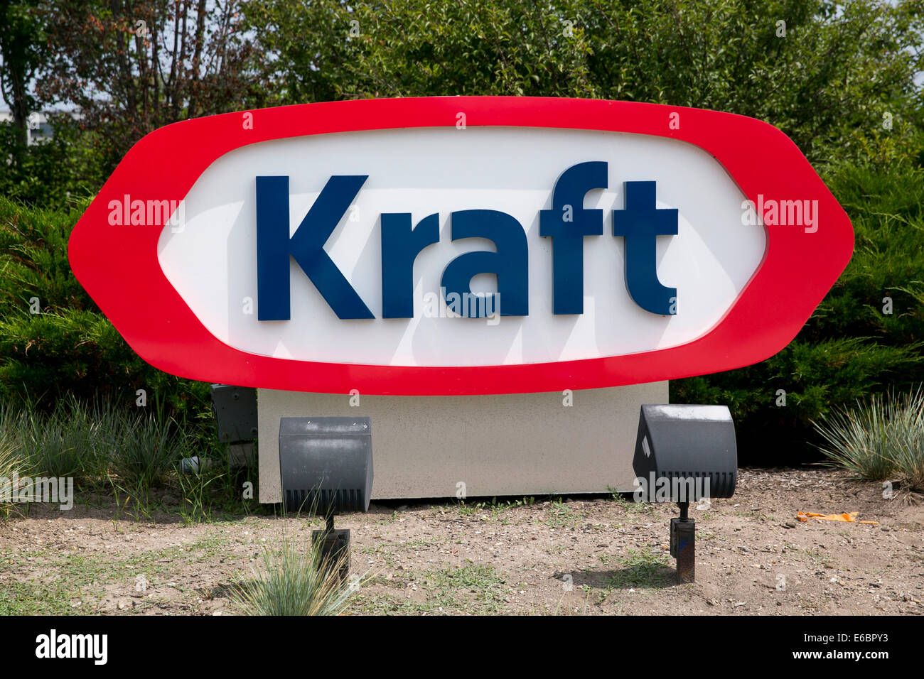 The headquarters of Kraft Foods Group, Inc., in Northfield, Illinois. Stock Photo