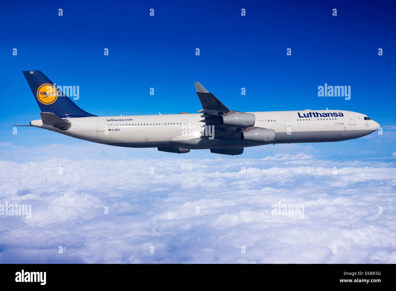 Lufthansa Airbus A330-343 in flight Stock Photo