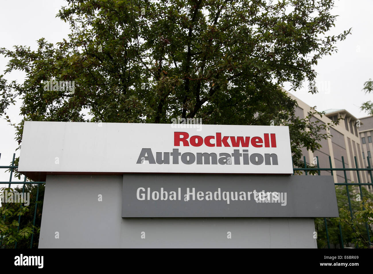The headquarters of Rockwell Automation in Milwaukee, Wisconsin Stock Photo Alamy
