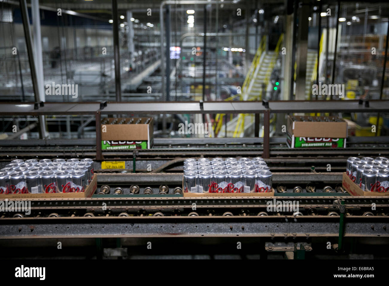 The MillerCoors brewery in Milwaukee, Wisconsin. Beer packaging line. Stock Photo