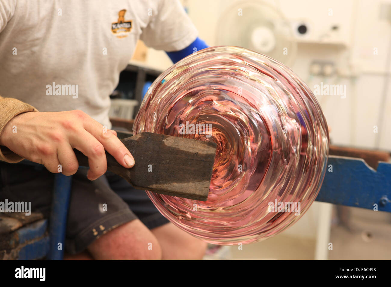 Colin Hawkins Blowing Glass at Cirencester Stock Photo Alamy