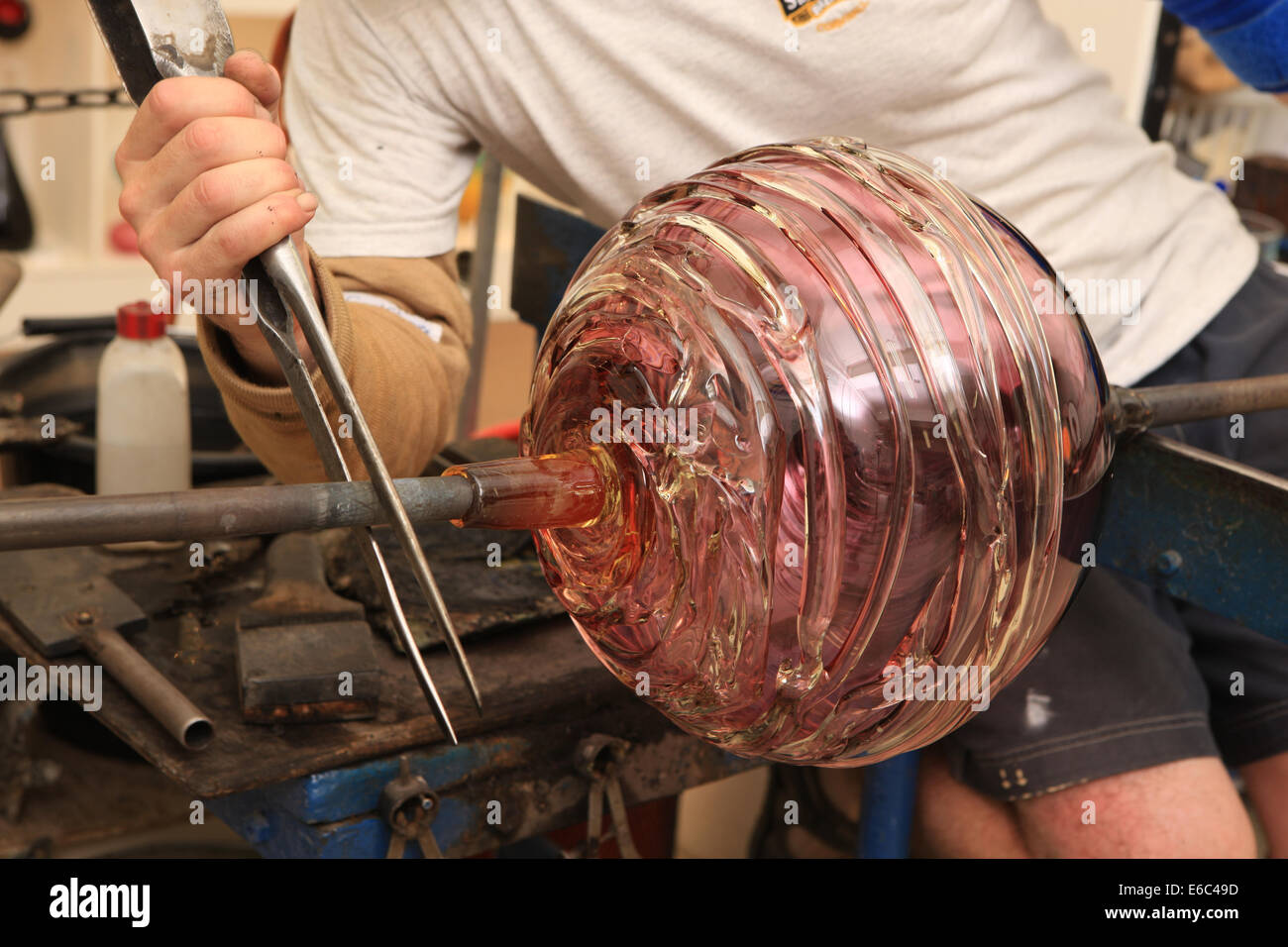Colin Hawkins Blowing Glass at Cirencester Stock Photo Alamy
