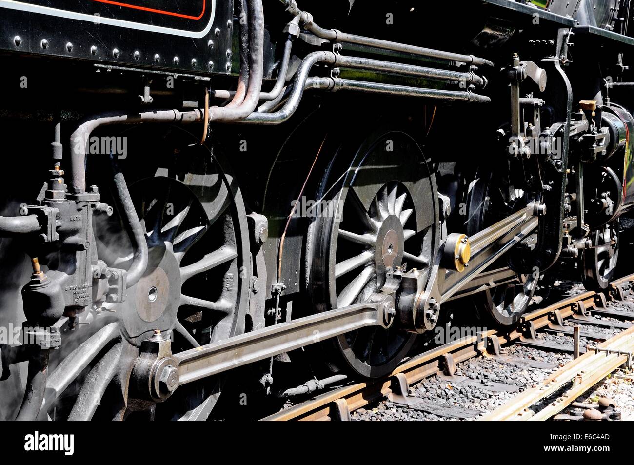 Steam Locomotive Ivatt Class 4 2-6-0 number 43106showing the main driving wheels and Walschaerts valve gears. Stock Photo