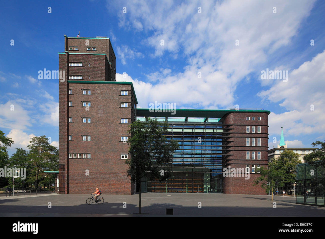 Backstein-Expressionismus und Bauhaus-Stil, Hans-Sachs-Haus in Gelsenkirchen, Ruhrgebiet, Nordrhein-Westfalen Stock Photo