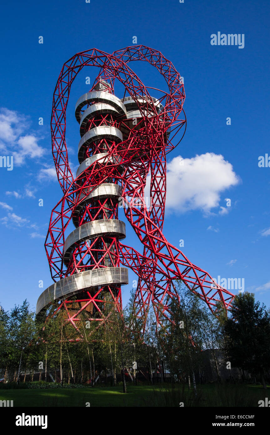 ArcelorMittal Orbit sculpture at the Queen Elizabeth Olympic Park London England United Kingdom UK Stock Photo