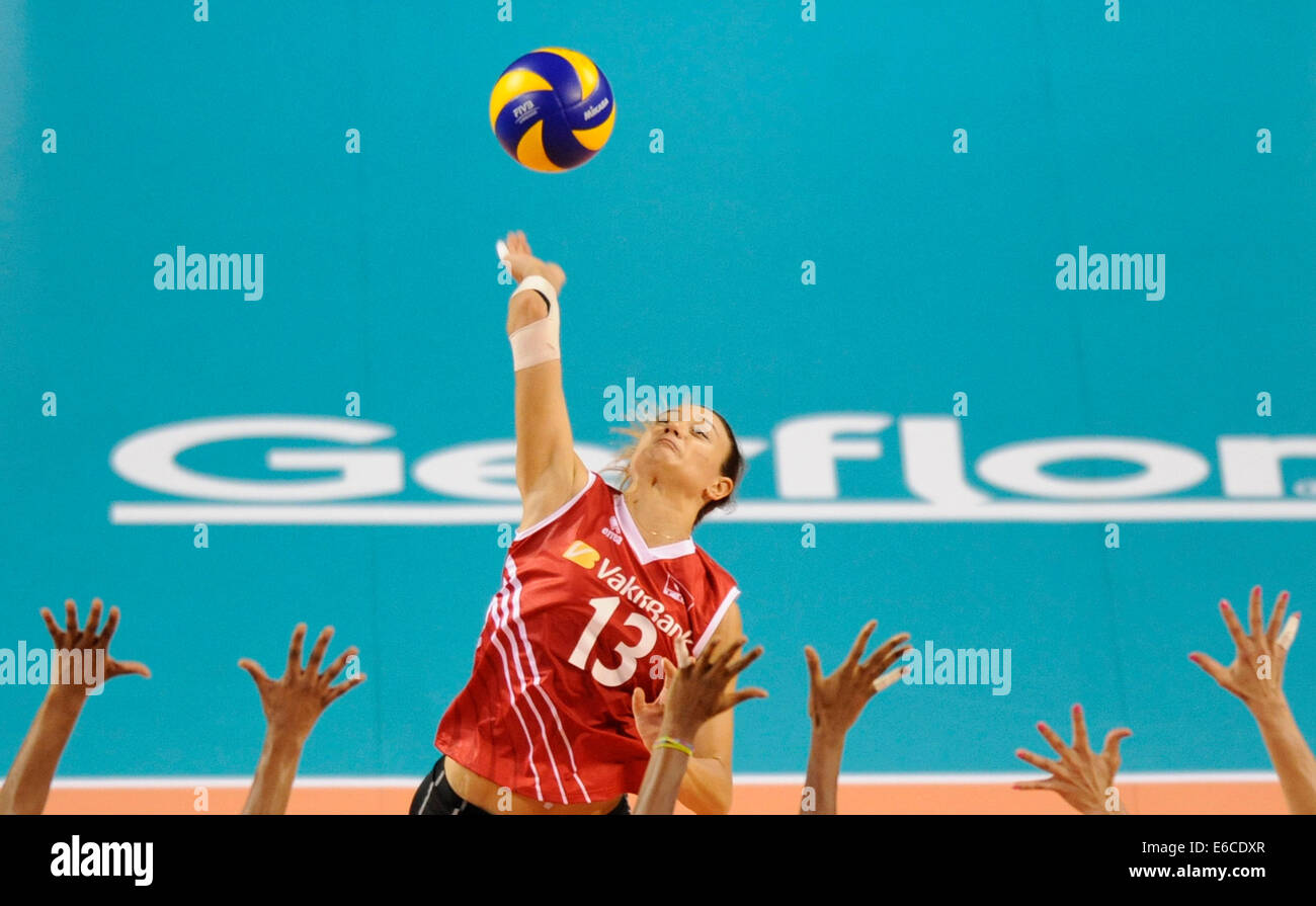 During volleyball grand prix hi-res stock photography and images - Page 2 -  Alamy