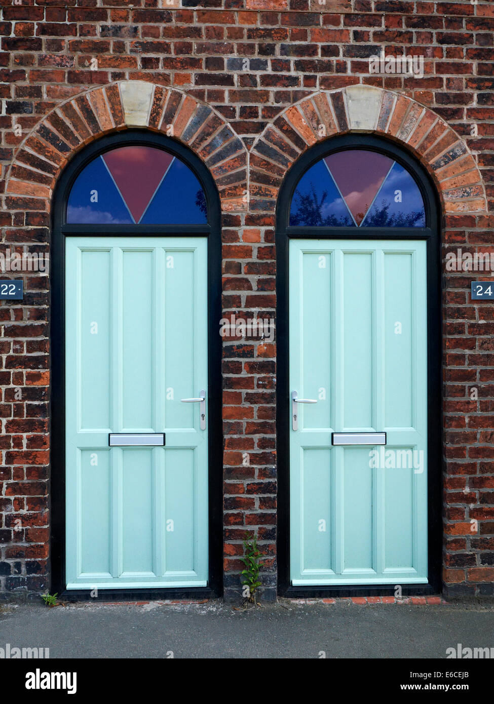 Arched door doors hi-res stock photography and images - Alamy