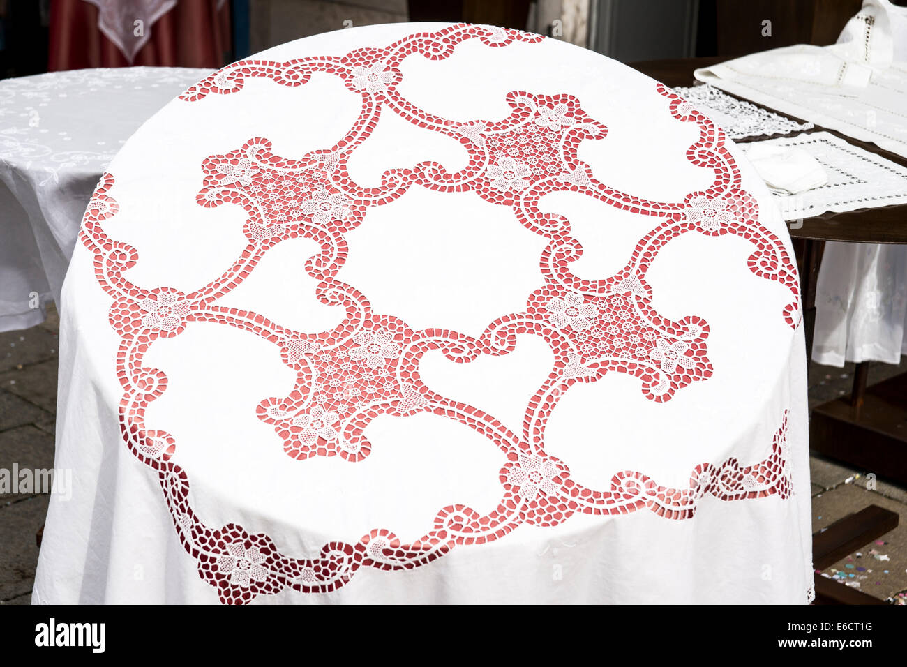 Lace tablecloth hi-res stock photography and images - Alamy