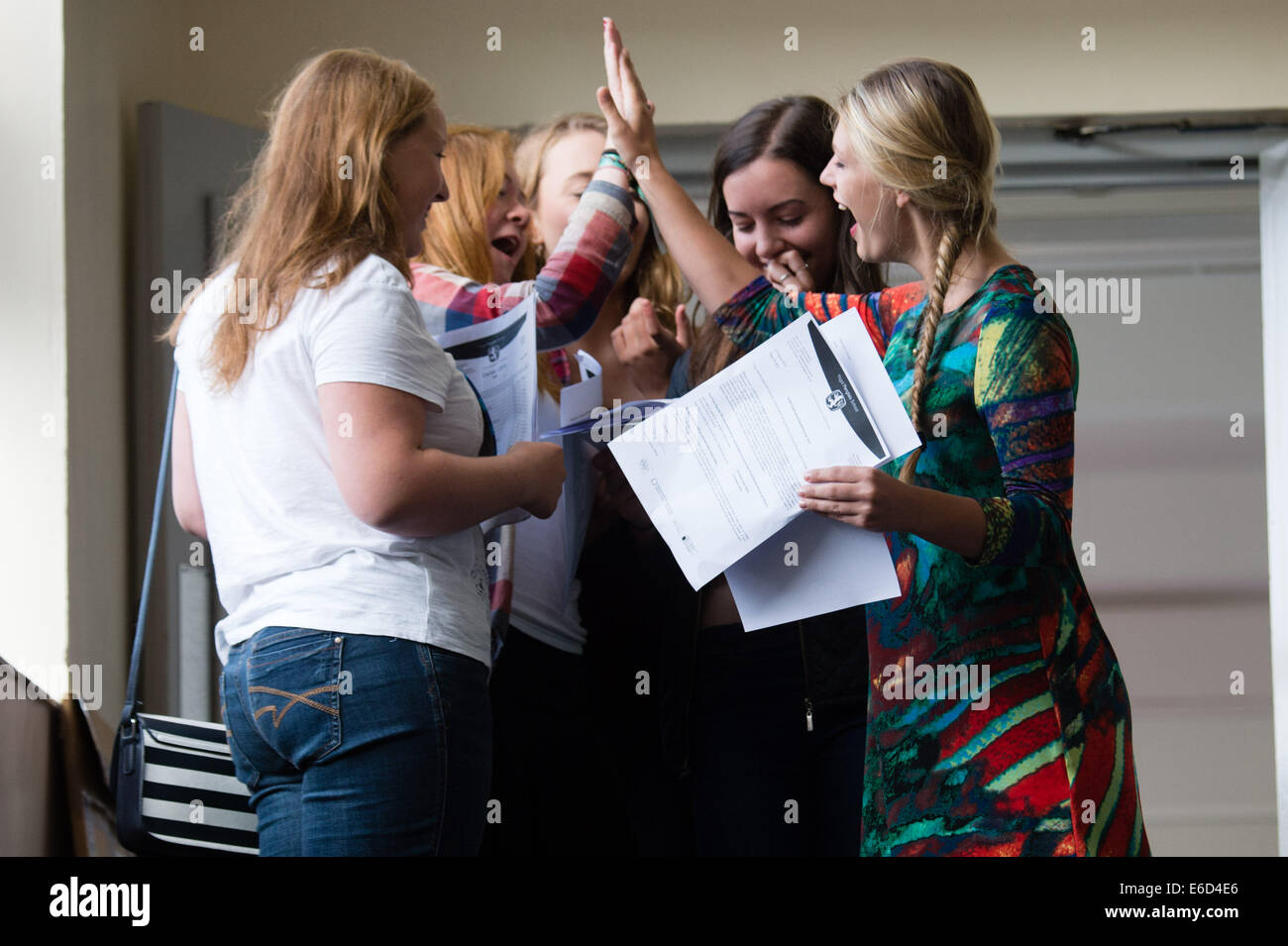 Aberystwyth, Wales, UK. 21st Aug, 2014.  Year 10 and 11 happy teenage pupils at Penglais School Aberystwyth , Ceredigion, UK celebrate getting their GSCE examination results on the morning of August 21 2014   Credit:  keith morris/Alamy Live News Stock Photo