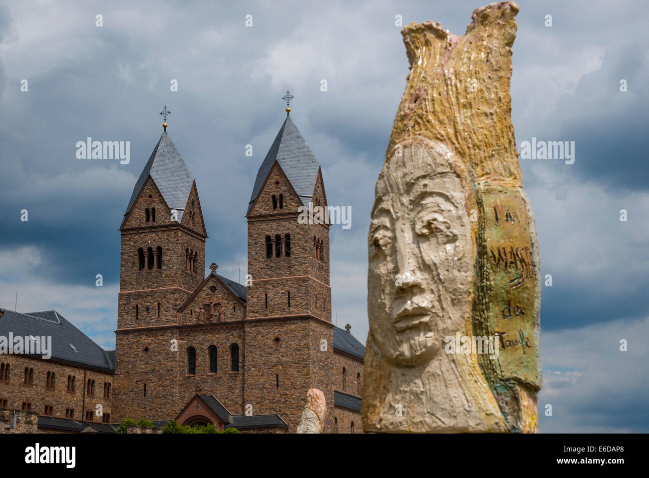 Germany, Hesse, Ruedesheim, Abbey of St Hildegard in Eibingen, Ceramic sculpture Stock Photo