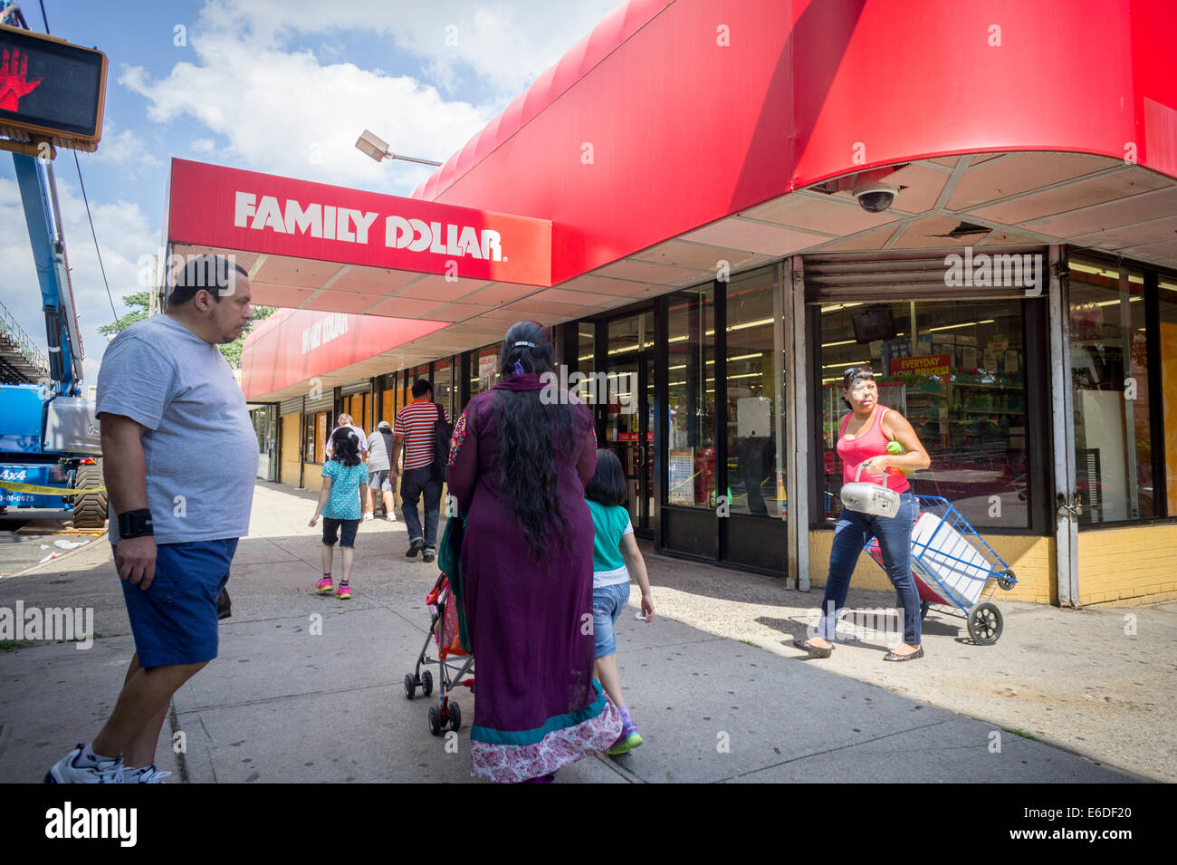 A Family Dollar store in the Bronx borough of New York Stock Photo Alamy