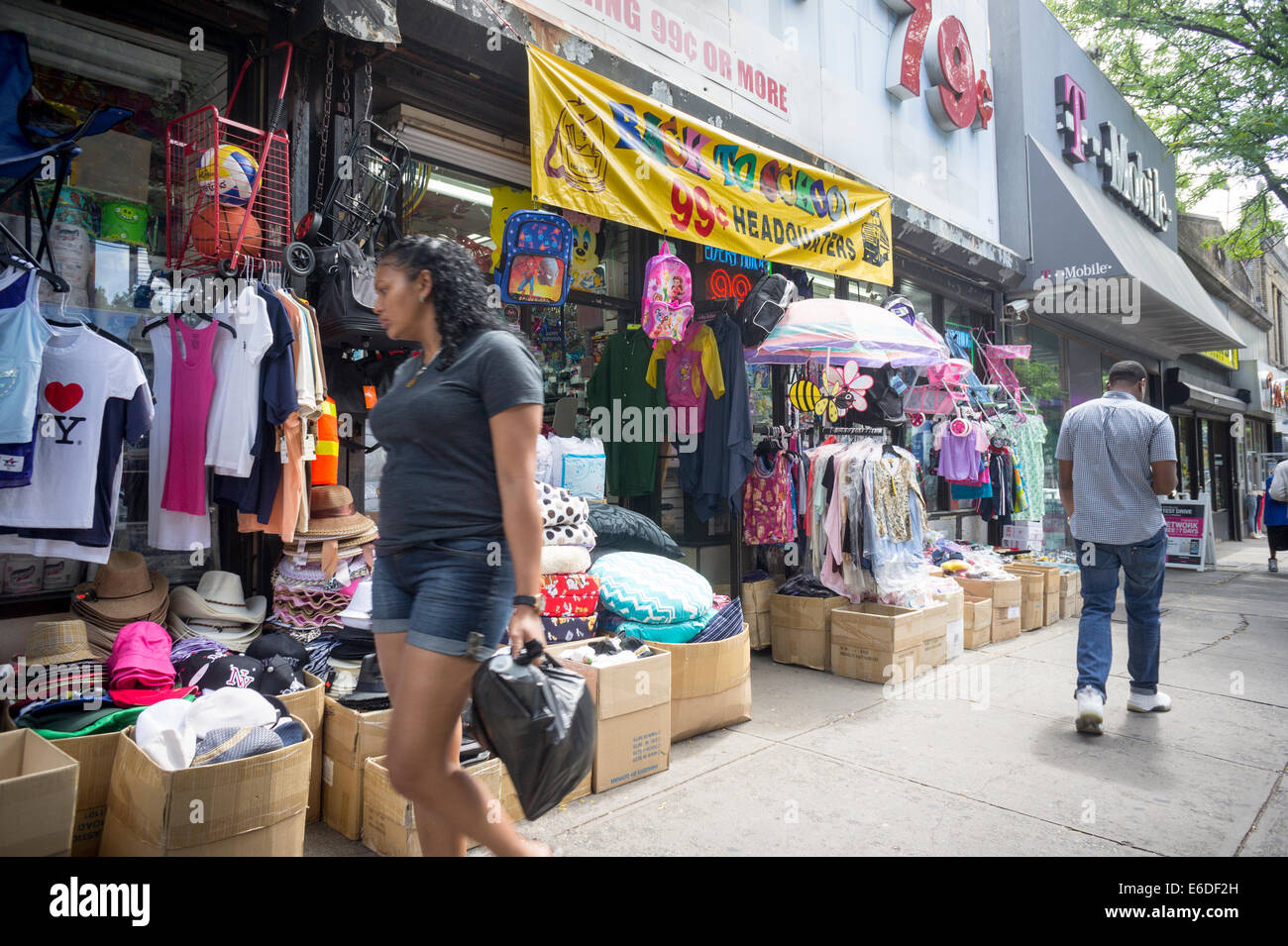 Stores in the Jerome Avenue/ Gun Hill Road shopping district in the Bronx in New York Stock
