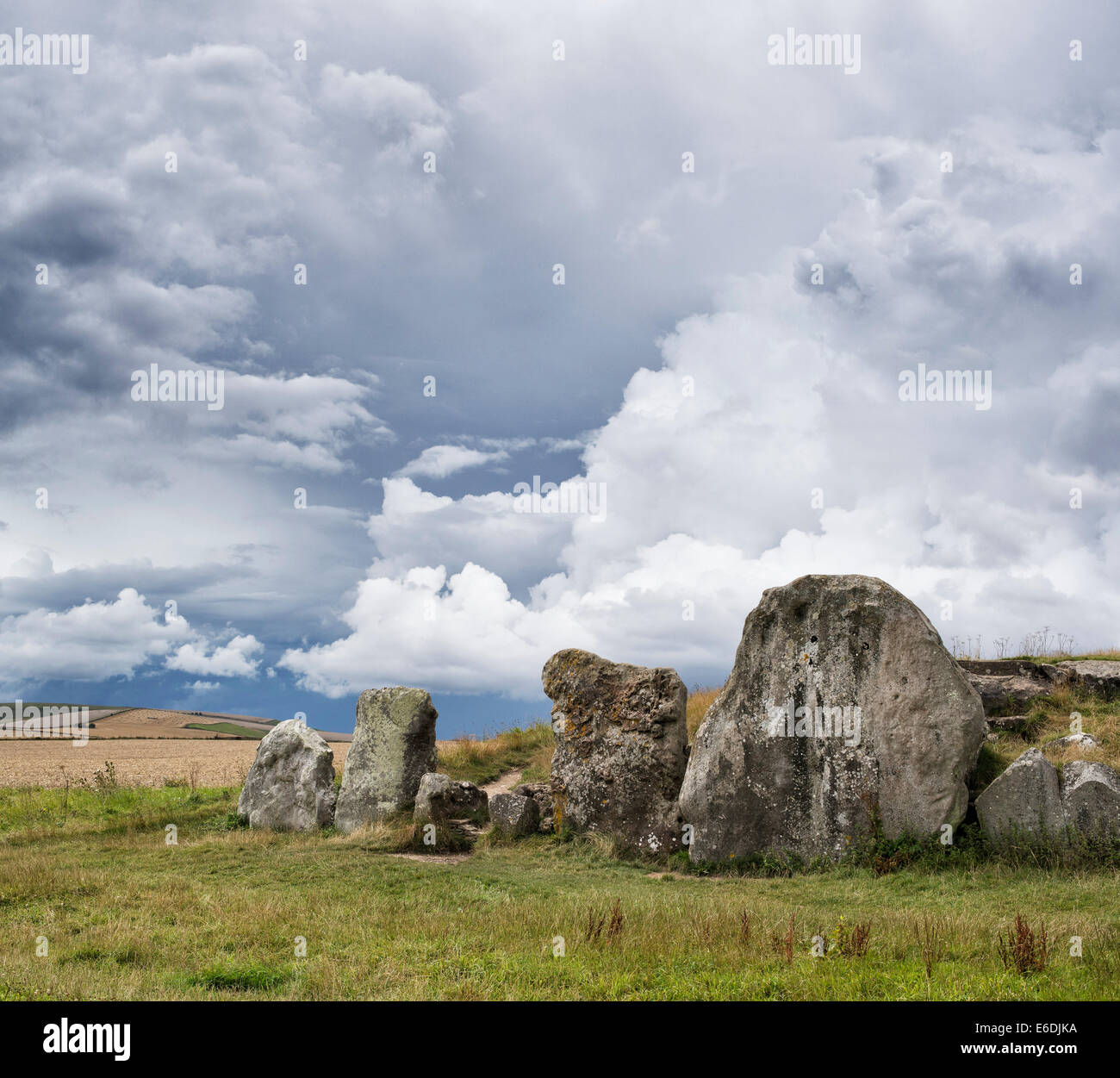 Storm Clouds over West Kennet Long Barrow. Neolithic chambered tomb. Avebury , Wiltshire, England Stock Photo