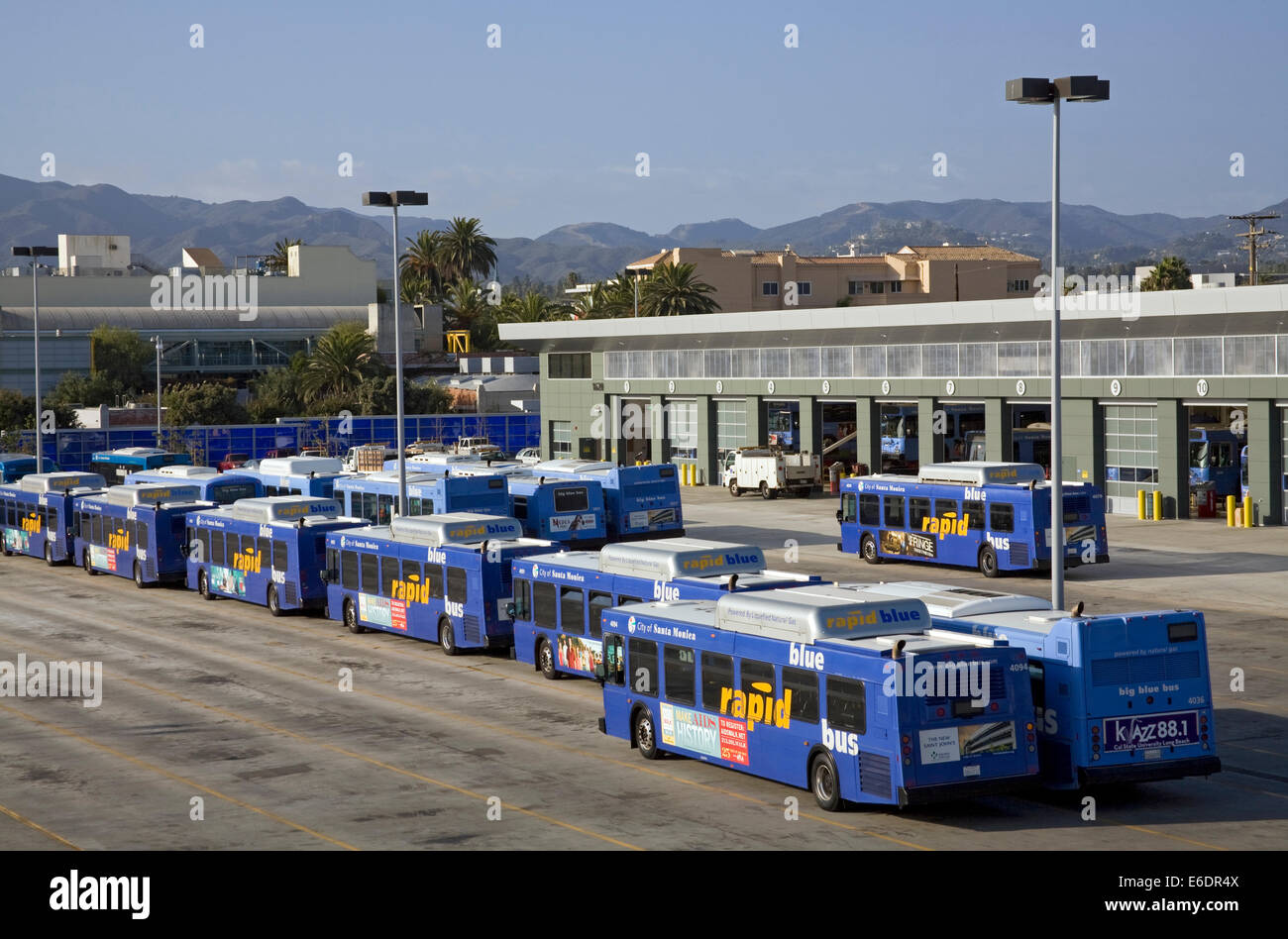 Big Blue Bus Terminal, buses powered by Liquefied Natural Gas (LNG). Santa Monica, Los Angeles, California, USA. Stock Photo