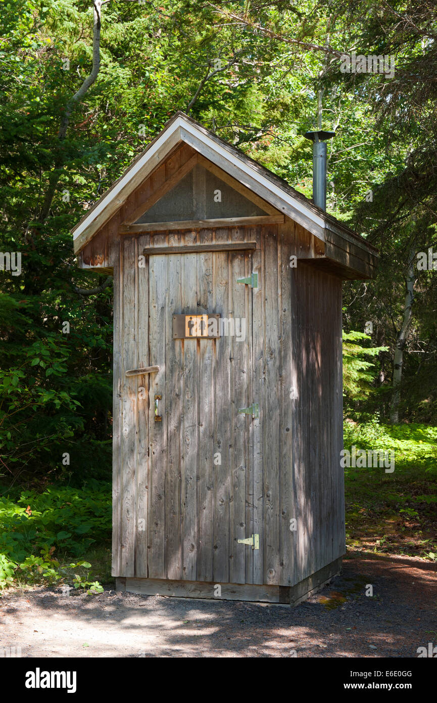 Toilet outside outdoor outhouse hires stock photography and images Alamy