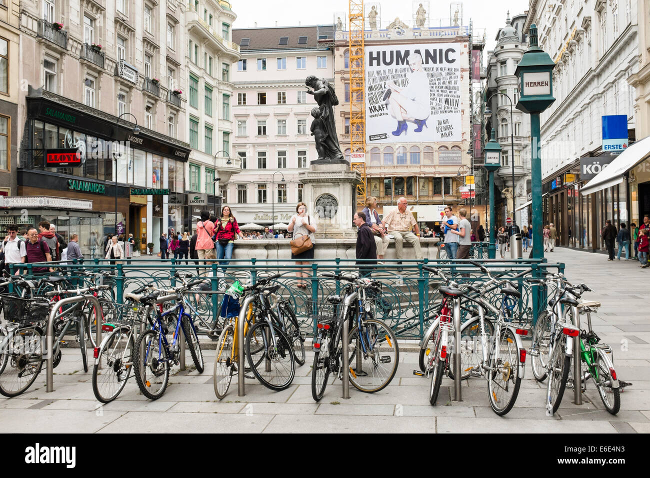 Graben, Vienna, toilet and bike parking Stock Photo