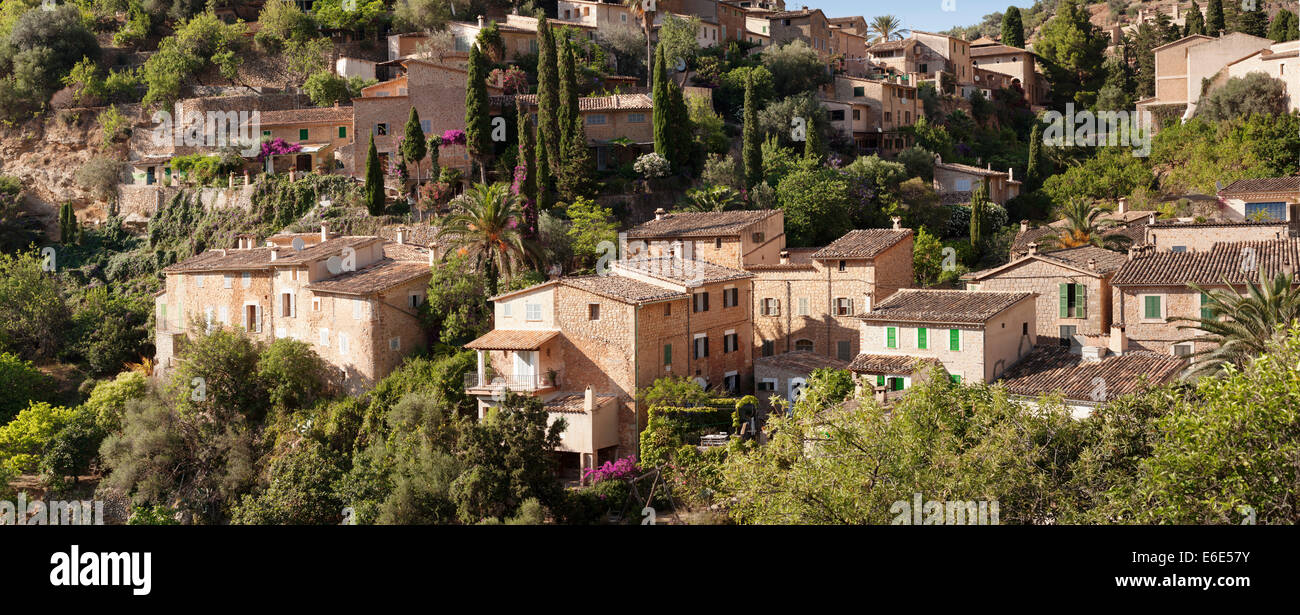 View of the village of Deià, Sierra de Tramontana, Majorca, Balearic Islands, Spain Stock Photo