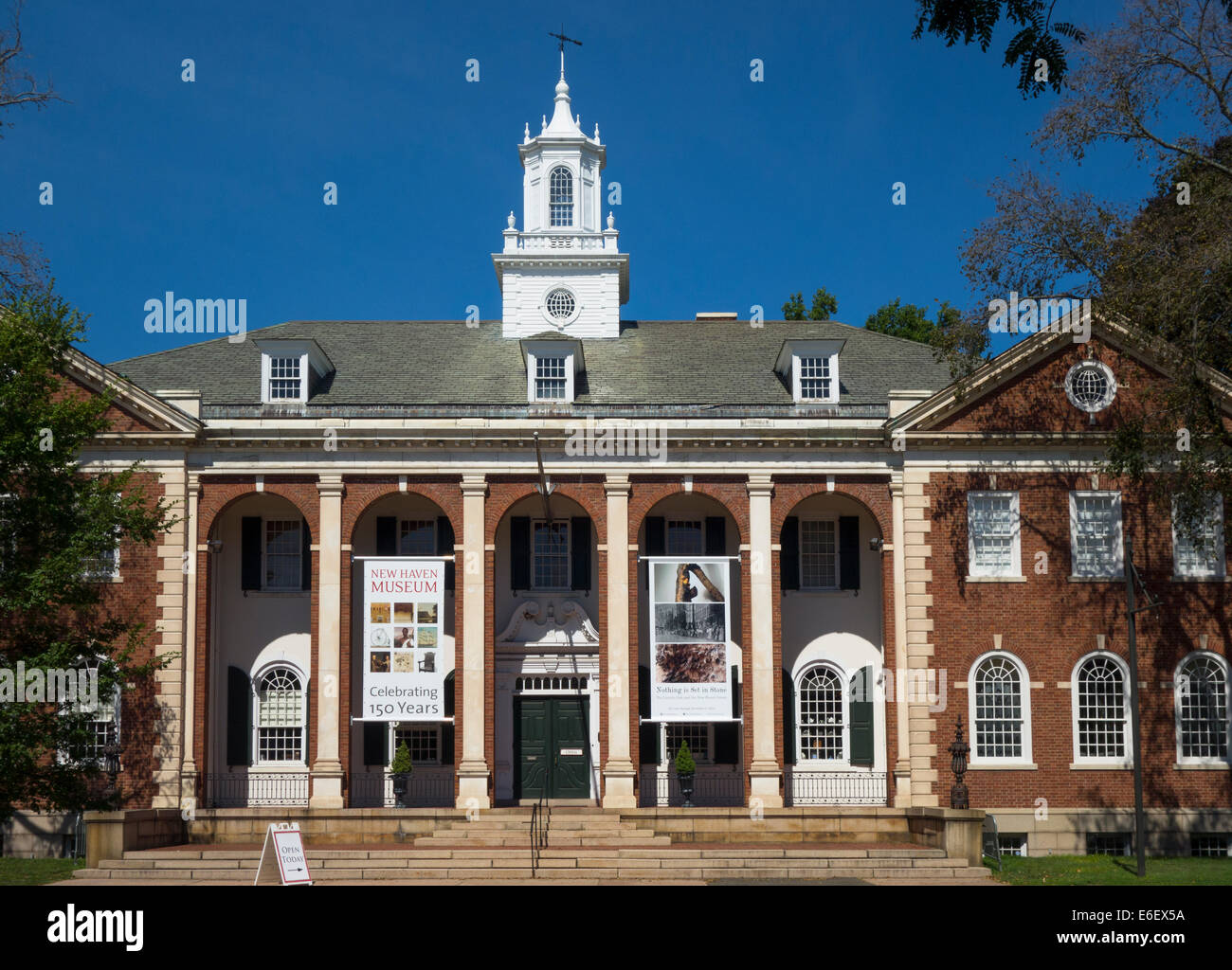 New Haven museum CT Stock Photo Alamy
