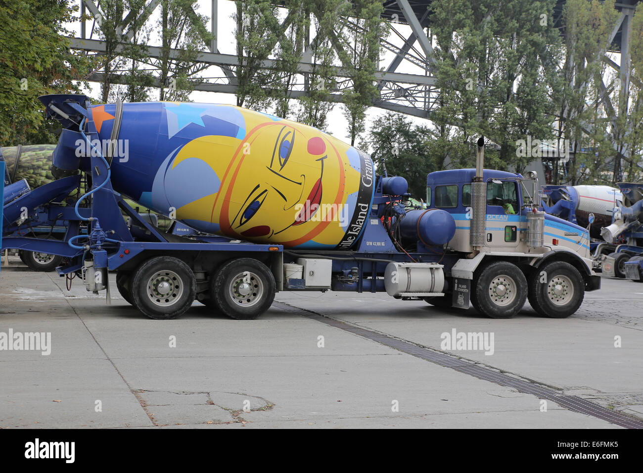 painted concrete mixer truck Stock Photo - Alamy