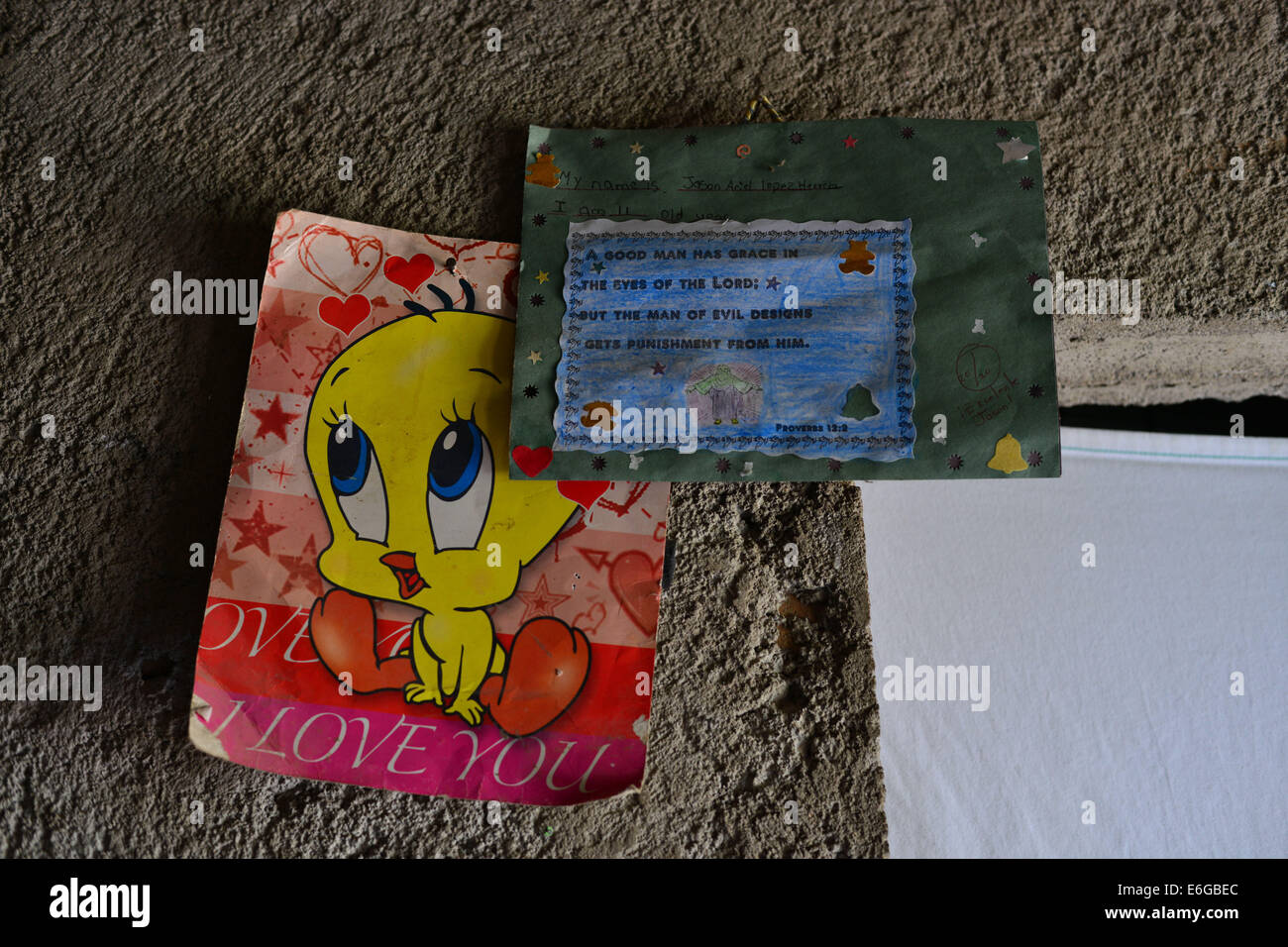 Tegucigalpa, Francisco Morazan, Honduras. 2nd Aug, 2014. Children's decorations in the home of Sandra Hererra, whose oldest son, Alex, 17, was just deported from Mexico on his way to the U.S. border. © Miguel Juarez Lugo/ZUMA Wire/Alamy Live News Stock Photo