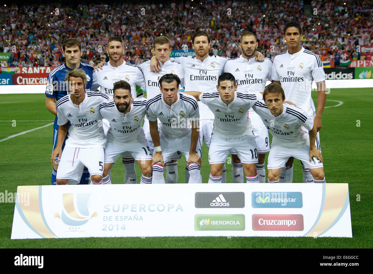 Madrid, Spain. 22nd Aug, 2014. Spanish Supercup, second leg. Atletico Madrid  versus Real Madrid from the Vicente Calderon stadium. Real Team Group  Line-up Credit: Action Plus Sports/Alamy Live News Stock Photo -