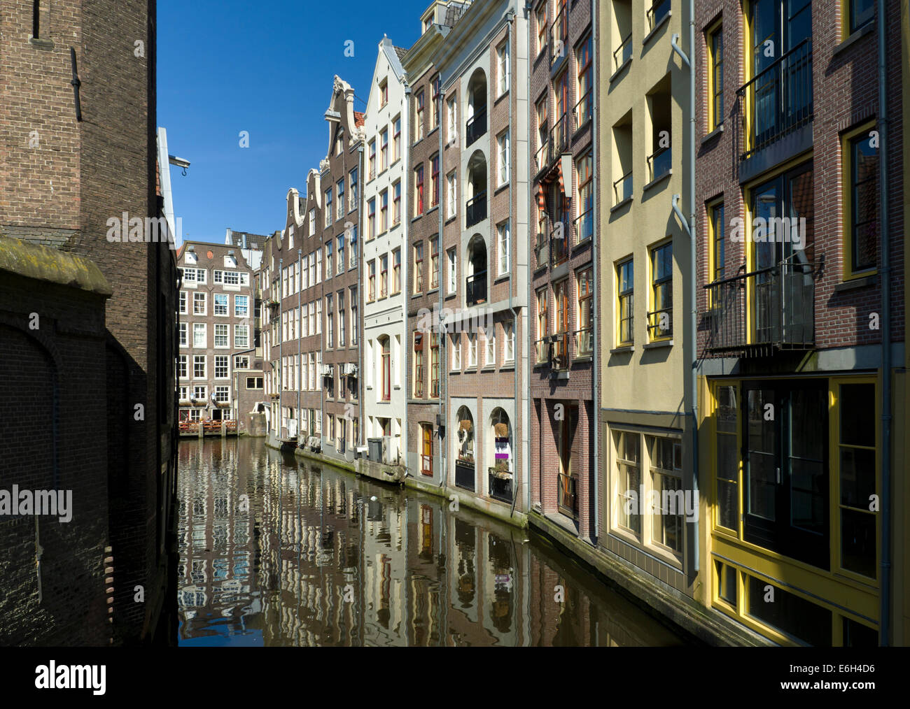 Old houses narrow canal in hi-res stock photography and images - Alamy
