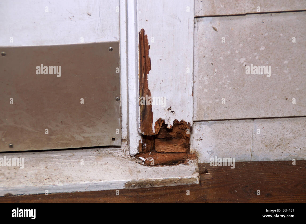 Broken Door Frame Stock Photos & Broken Door Frame Stock Images Alamy