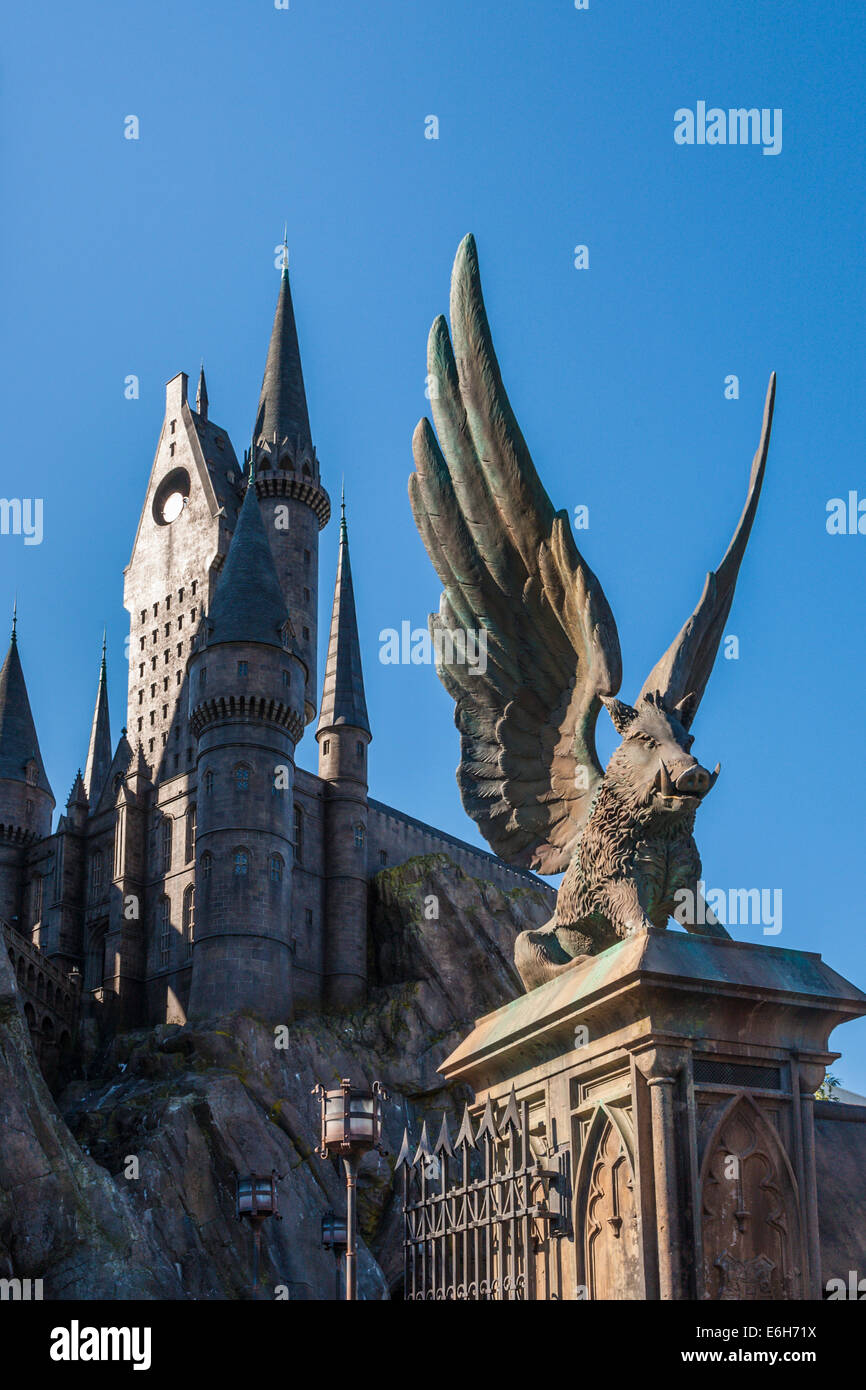 Hog statues and Hogwarts castle spires at The Wizzarding World of Harry