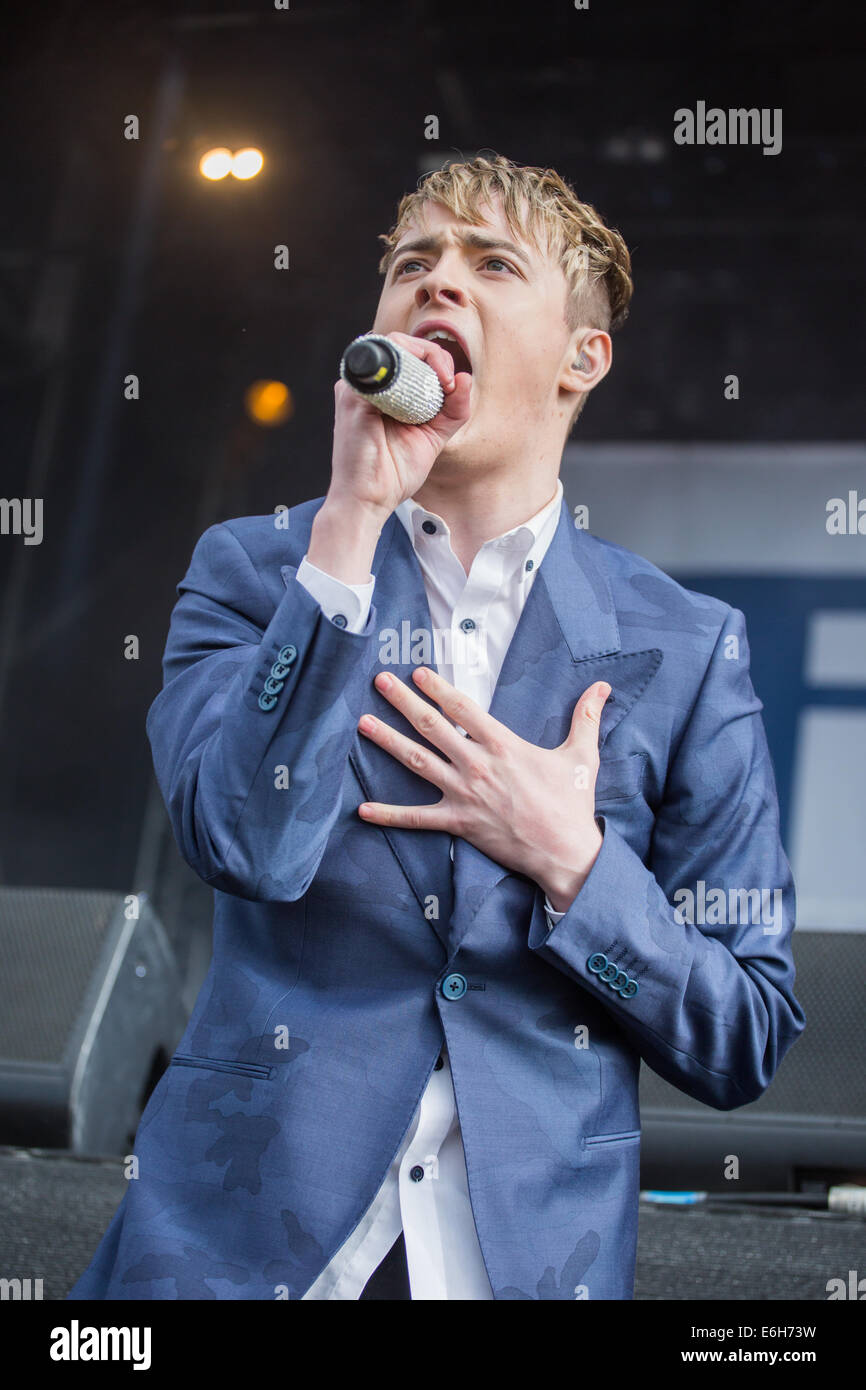 Jedward perform live at Total Access Live 2014 at Junction 16 Festival at Betley Court Farm, Cheshire Stock Photo