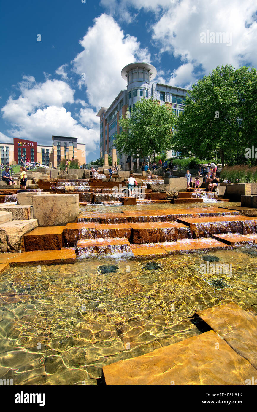 Water Steps is a large, refreshing interactive fountain and a popular destination on hot summer days in Pittsburgh, Pennsylvania Stock Photo