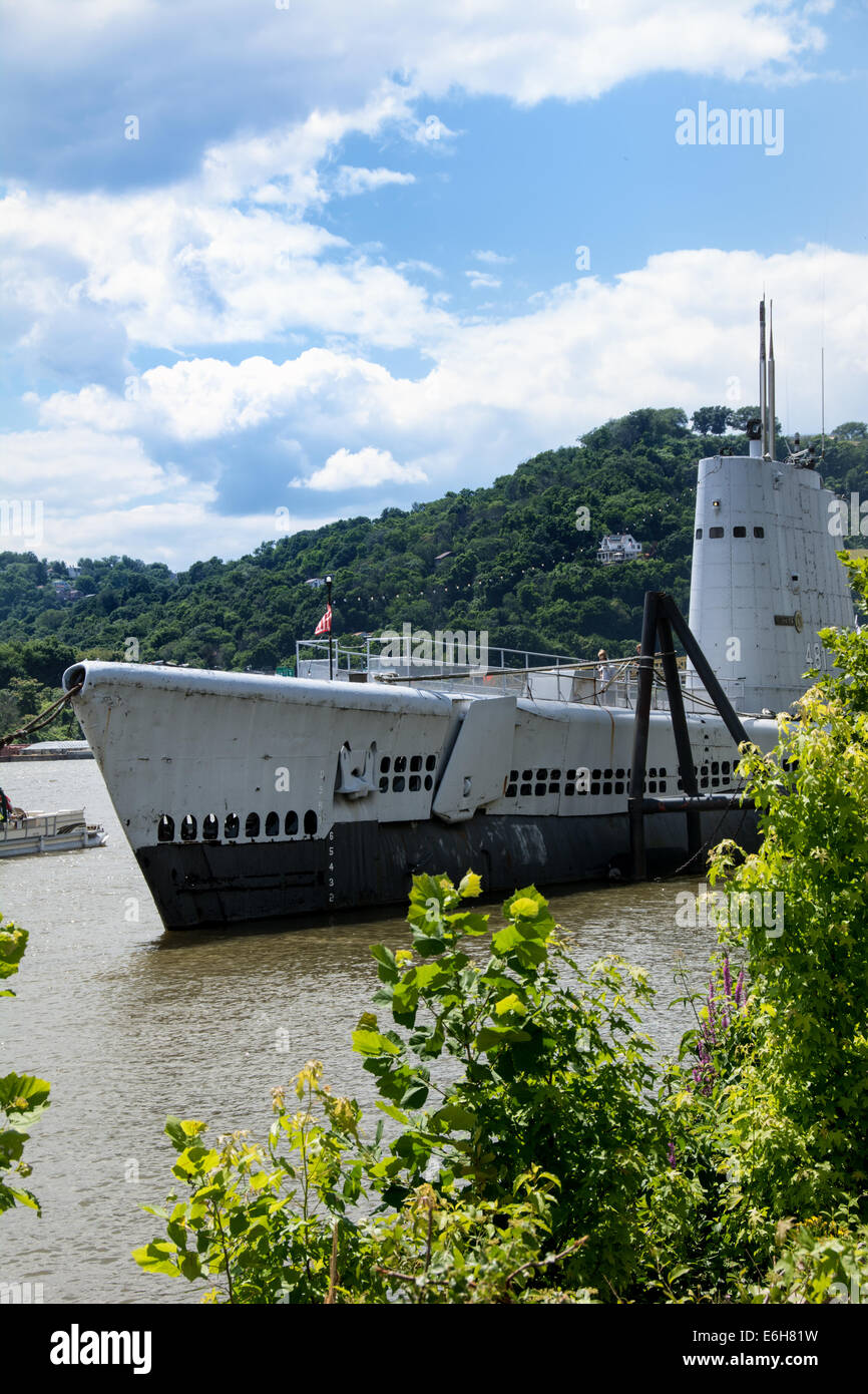 The USS Requin is a World War II submarine on display at Pittsburgh's Carnegie Science Center, on the North Shore of the city. Stock Photo