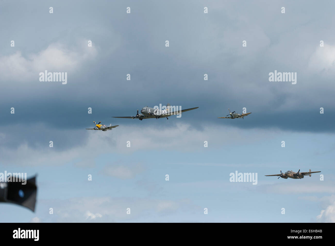 Flypast: Amazoncom: Magazines