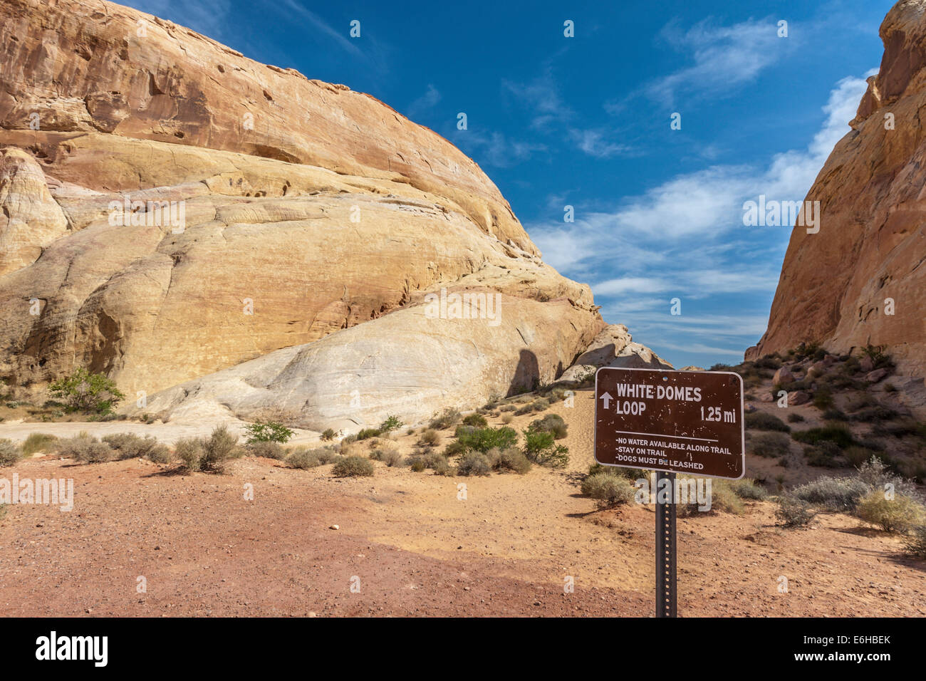 Sign leads hikers through the White Domes Loop trail in Valley of Fire State Park near Overton, Nevada Stock Photo