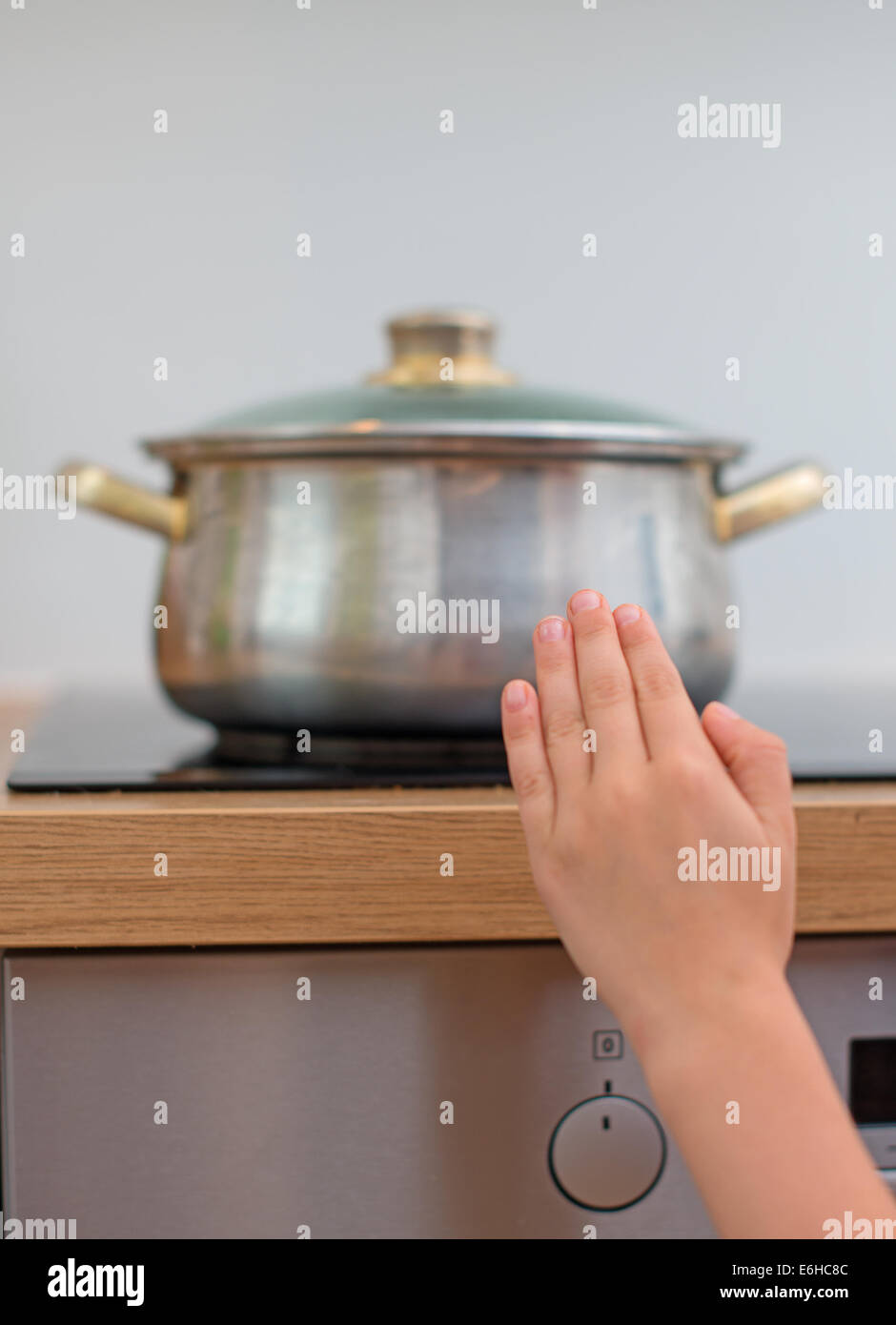 Cooking Pot on Top of Hot Stove Top Burner Stock Image - Image of home,  burner: 207244597