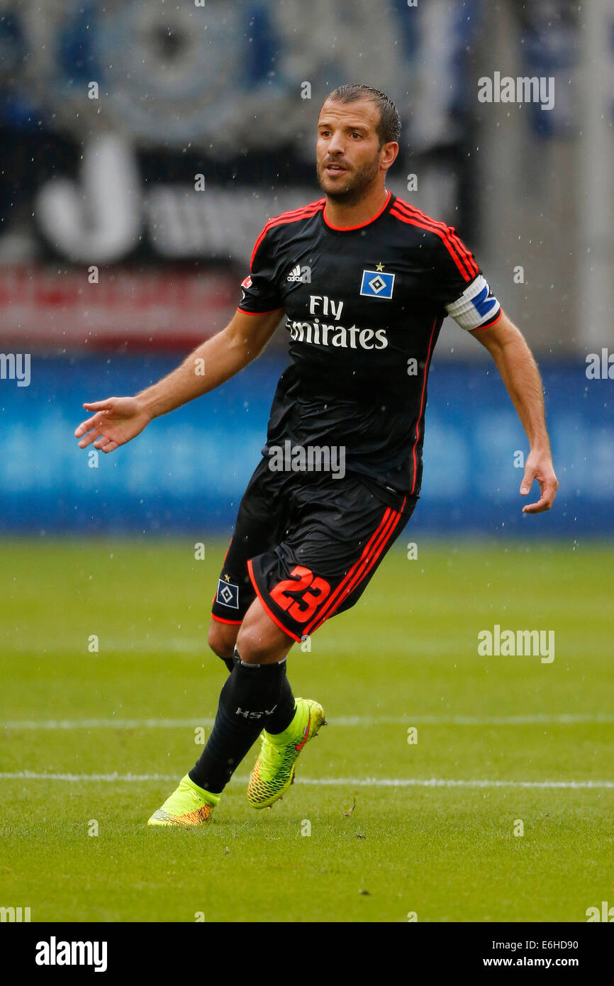 Cologne, Germany, RheinEnergieStadion, 23.08.2014 Fu§ball, DFL, DFB, Saison 2014 / 2015, 1. Matchday 1.FC Koln : Hamburger SV 0 : 0 on 23. 08. 2014 in RheinEnergieStadion in Cologne Rafael van der VAART (HSV) Foto : Norbert Schmidt/Alamy Live News Stock Photo