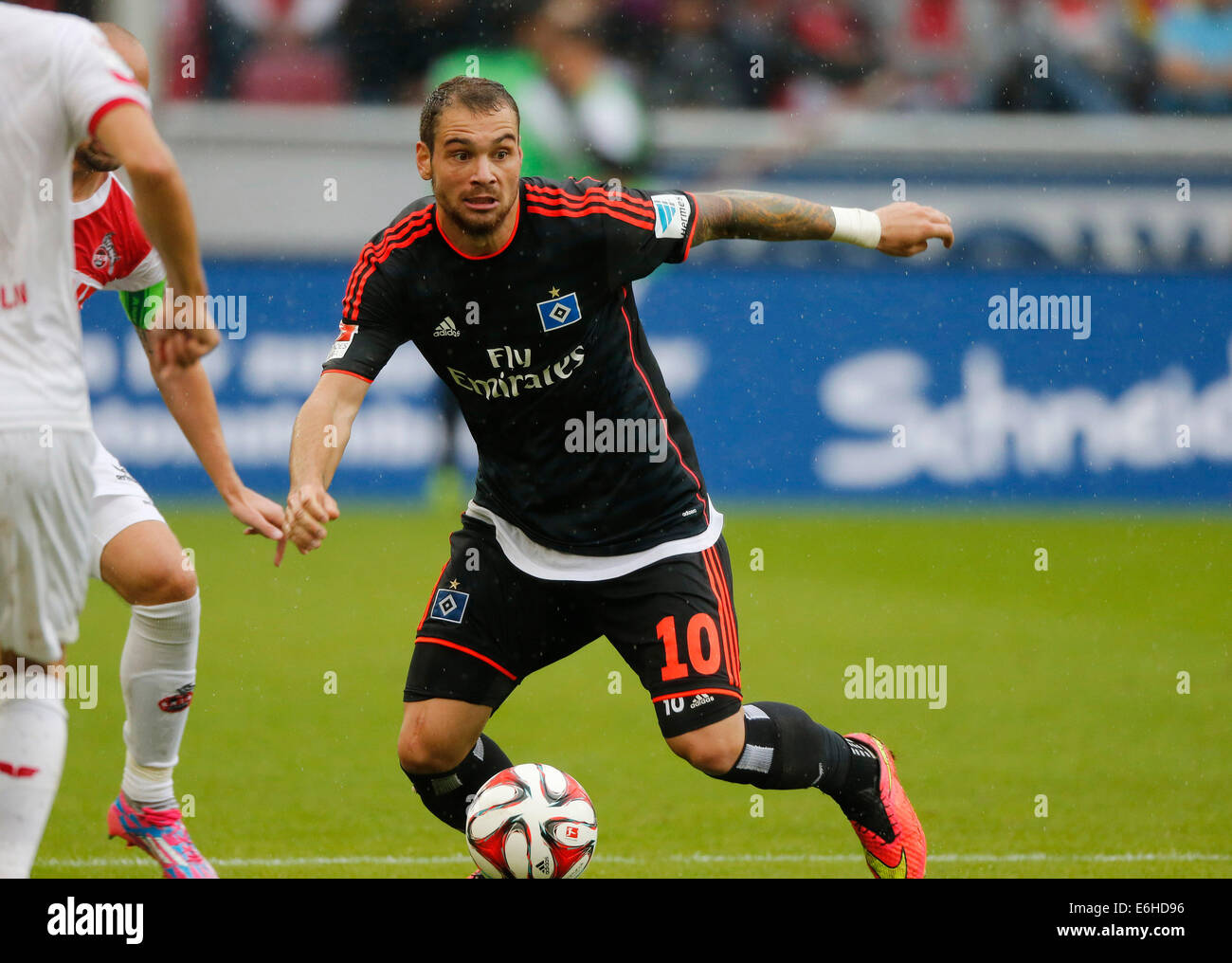 Cologne, Germany, RheinEnergieStadion, 23.08.2014 Fu§ball, DFL, DFB, Saison 2014 / 2015, 1. Matchday 1.FC Koln : Hamburger SV 0 : 0 on 23. 08. 2014 in RheinEnergieStadion in Cologne Pierre-Michel LASOGGA (HSV) Foto : Norbert Schmidt/Alamy Live News Stock Photo
