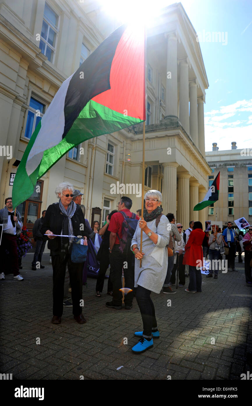 Pro Palestinian supporters take part in the Rally for Gaza event in Brighton city centre today Organised by Brighton and Hove Palestine Solidarity Campaign hundreds of campaigners met up at Brighton Town Hall before marching to Hove Stock Photo