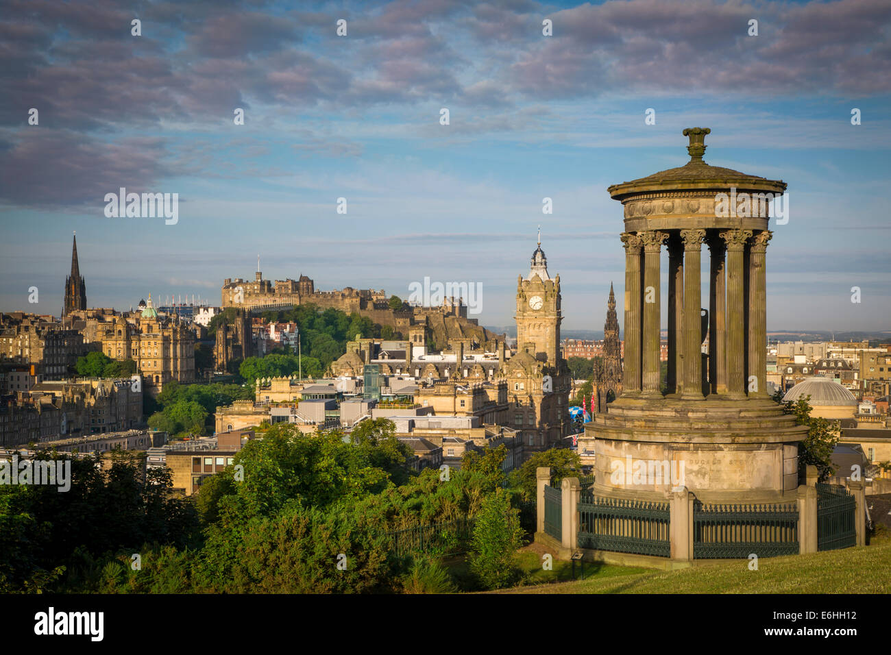 Early morning at Dugald Stewart Monument - view from Calton Hill over Edinburgh, Scotland Stock Photo