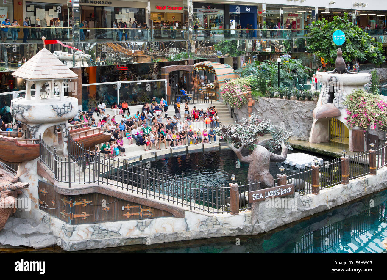 45 Photos That Will Make You Want Some Fun At West Edmonton Mall