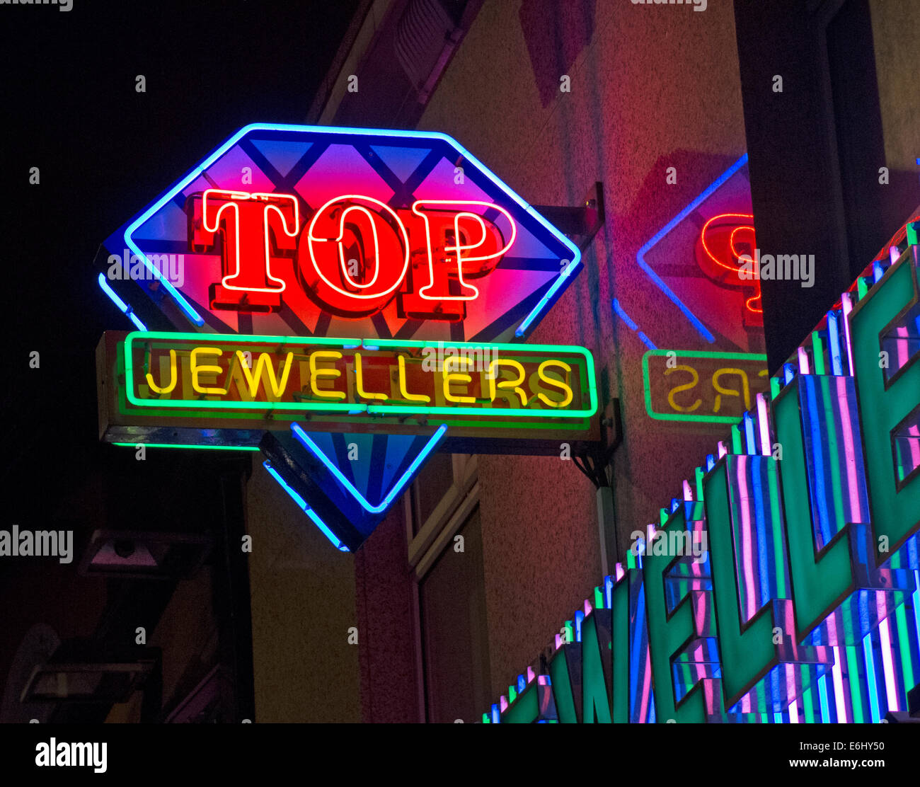 Top Indian Jewellers on the Rusholme Curry Mile, Manchester City Centre, England at Night Stock Photo