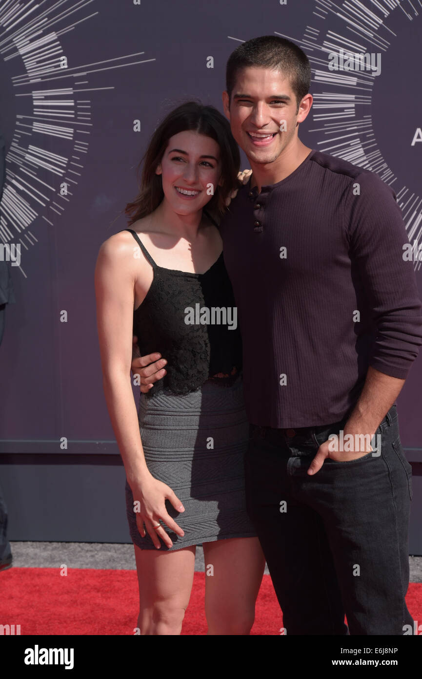 Mennyi ideig randevúz Tyler posey és Seana Gorlick