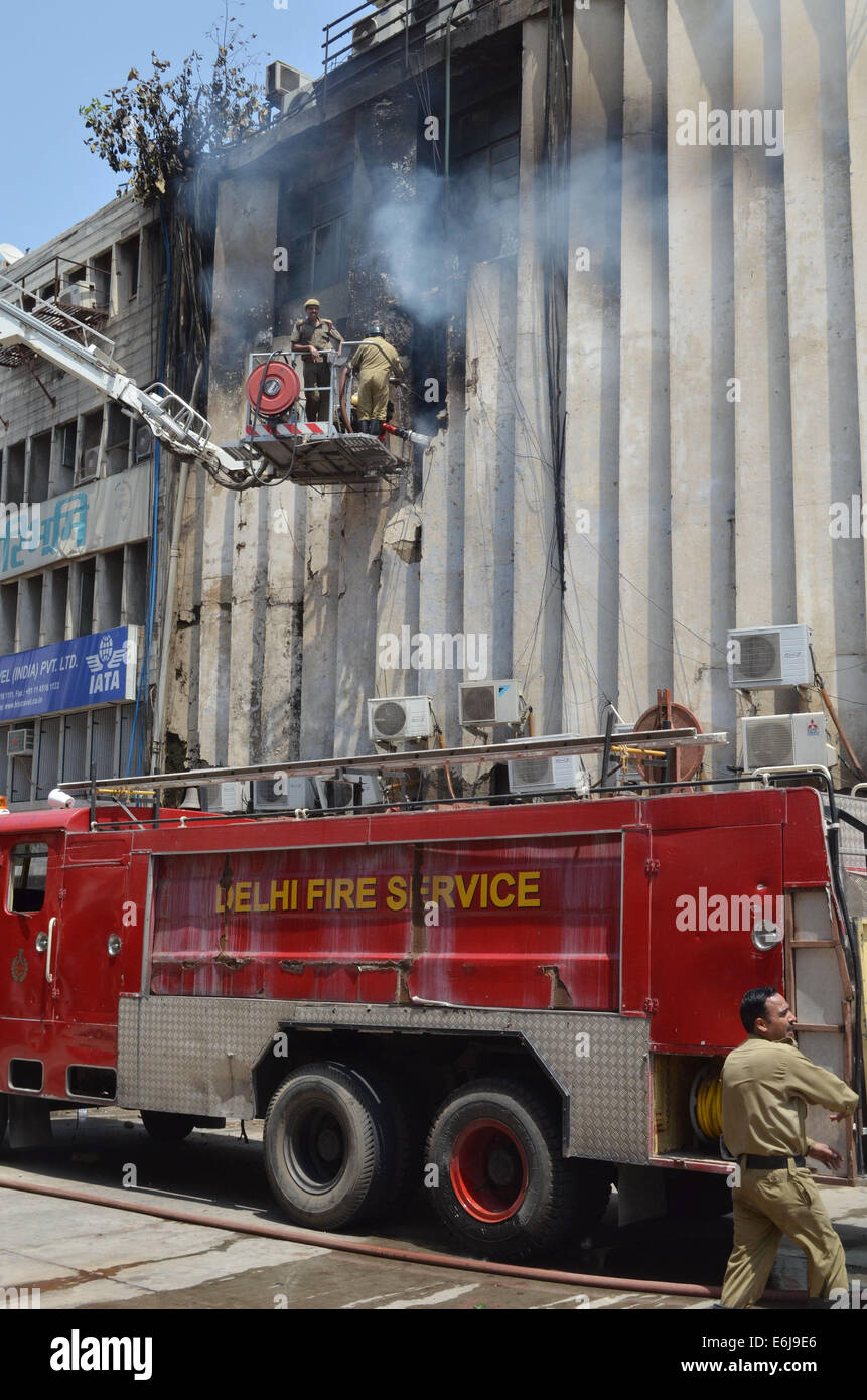 New Delhi India 25th Aug 2014 Fire Fighters Try To Douse A
