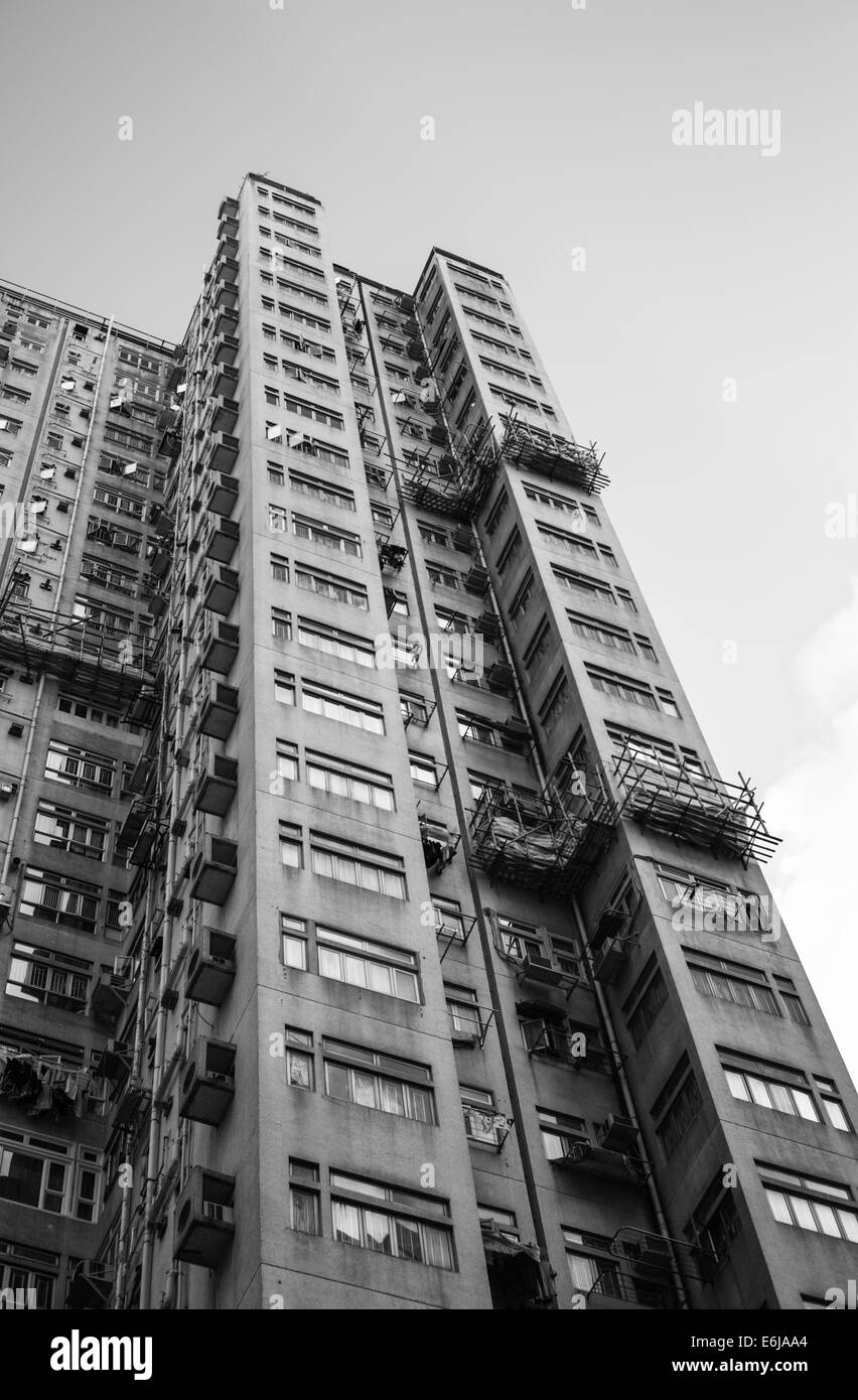 Weathered apartment block in Central, Hong Kong Stock Photo