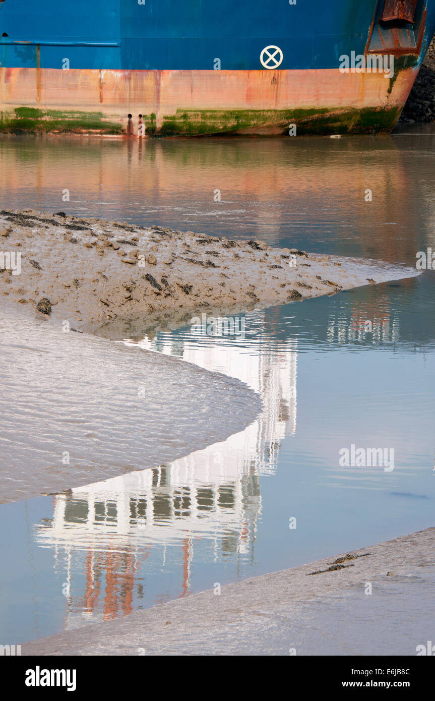 Low water+mark hi-res stock photography and images - Page 3 - Alamy