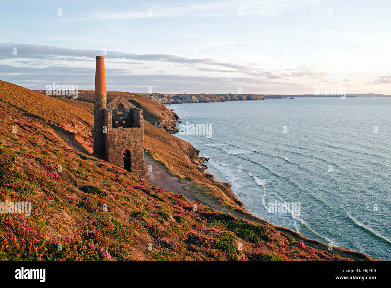 The old engine house at the closed down Towanroath Tin MIne near St.Agnes in Cornwall, UK Stock Photo